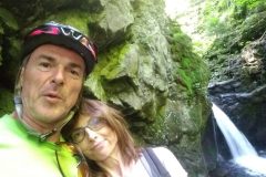 IMG_20220703_132825226_BURST000_COVER_TOP